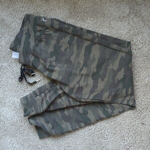 Zyia Camo Joggers
